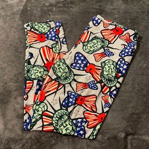 Lularoe Americana Leggings TC